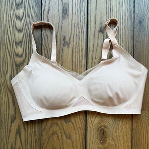 HoneyLove Crossover Bra in Sand